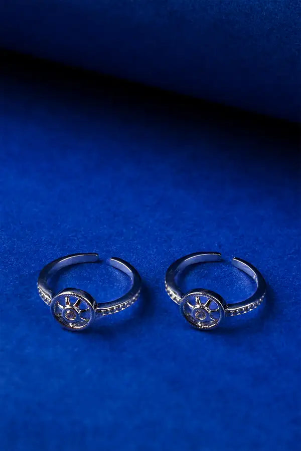 Sun Ray Silver 925 Adjustable Trendy Toe Ring For Women